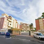 Modern In With Sea View *